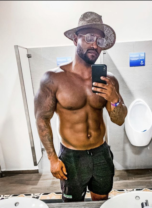 charlibal:  Daddy!!!