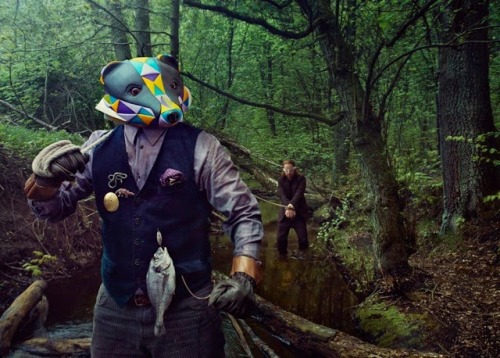 rruffurr:  Best masks ever? “Sherwood Forest” - Björn Holzweg - Affenfaust Gallery via Widewalls. (photos by Fabian Sommer and Tim Ohnsorge.)  Online store  Now where else have we seen a fox, bear and badger in Sherwood Forest?