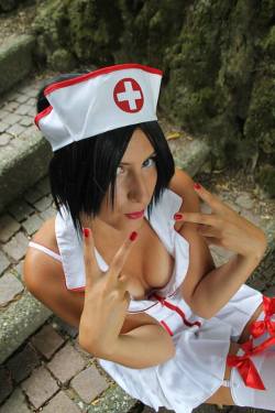 dirty-gamer-girls:  Kawaii Akali - Nurse Skin by Vyckina by VyckinaJoin