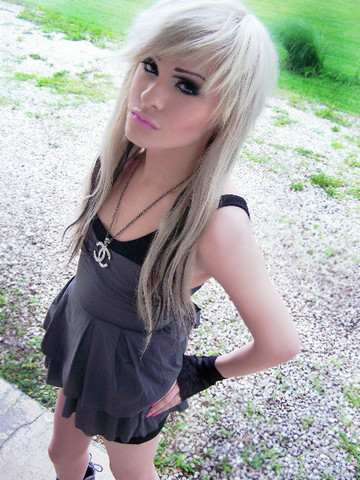 Beautiful teen crossdresser