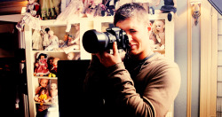 kendaspntwd:  Jensen Ackles + With Cameras 