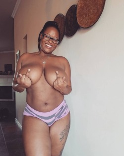 sofreefifi:  “The naked female body is treated so weirdly in