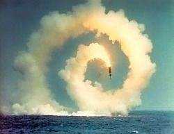 spaceplasma:    Failure Of First Submarine Test Launch Of Trident