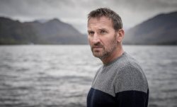 20sidedmom:  Christopher Eccleston: Why my Doctor had to be northern“If