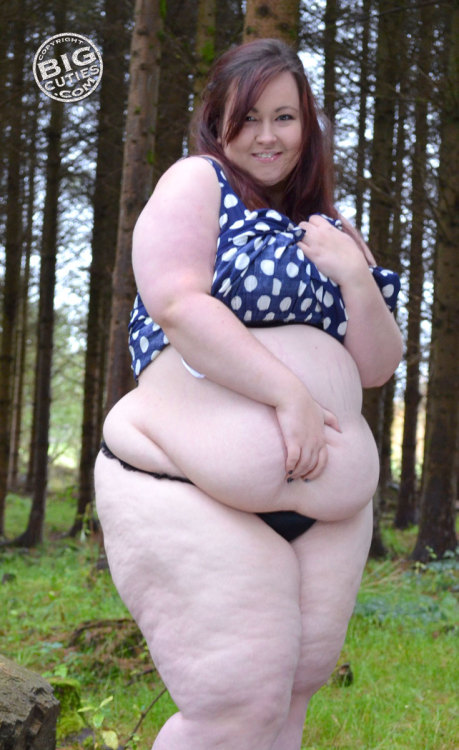 bbwholly:  Just a SMALL selection of my favourite pictures from my site :) Loving my cuties journey so far <3  See these and more at holly.bigcuties.com x 