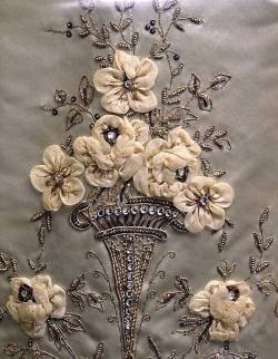 shewhoworshipscarlin:  Details of an evening dress, 1900s-10s.