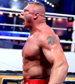 rwfan11:  fishbulbsuplex:  Brock Lesnar   Who’s been sucking