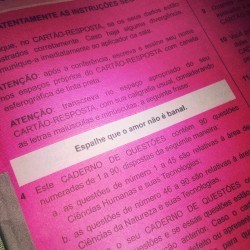 garoto-de-terno:  Não é banal, é letal. 🔪 #boatarde #frasedoenem