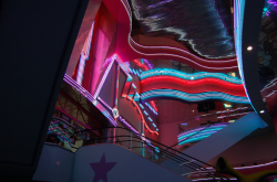 sleazeburger: Neon theatre in Tampa 