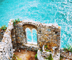 inthecoldlightofmorning:  Italy + Water  x 