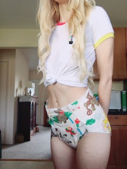 daddyslittlepig:  ~me~ Daddy says that I’m his little doll