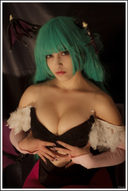 hotcosplaychicks:  _Morrigan_ by VictoriaRusso Check out http://hotcosplaychicks.tumblr.com