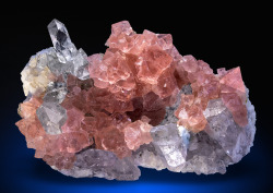 bijoux-et-mineraux: Fluorite and Quartz - Winterstock, Göscheneralp,