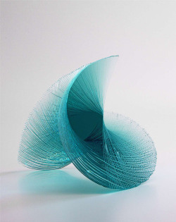 itscolossal:Artist Niyoko Ikuta Uses Layers of Laminated Sheet