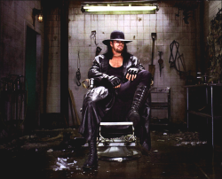 rwfan11:  asylumbutterfly:  “The Undertaker’s workshop”