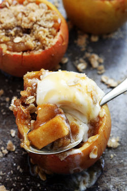 do-not-touch-my-food: Apple Crisp Baked Apples   Damn these look