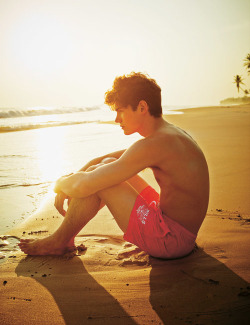 Only Hot Dudes