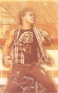 kura-world:  WWE Chris Jericho - Avatars 200x320. By Kura K©