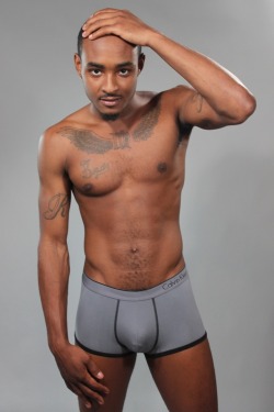 fullfrontalmale:  MODEL: ‘Rashard’PHOTOGRAPHER: P.W. Gomezwww.fullfrontalmale.tumblr.com