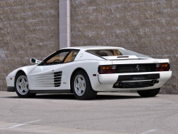 whatafuckingher:  1986–92 Ferrari Testarossa US-spec 