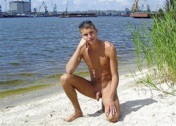 nakedmen22:  3521nmen22 