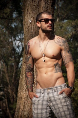 tattedmen:  Check out out other Tumblrs:Rough and Ready Rednecks-