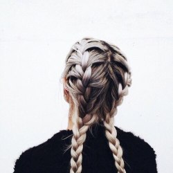 if-it-makes-you-happyyy:  ✹ check for more ✹