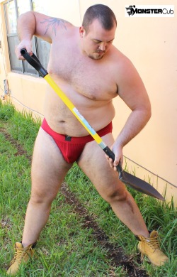 monstercub:  This Red Jock from Skivvies wicks away sweat, gives