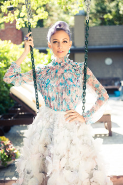 thecoveteur:  So. Remember that time Nicole Richie got the TC
