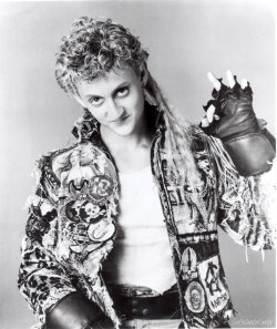 lostinsantacarla:  Alex Winter, The Lost Boys (Marko) 