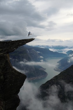 0rient-express:  Trolltunga | by Opplev Odda | Website.