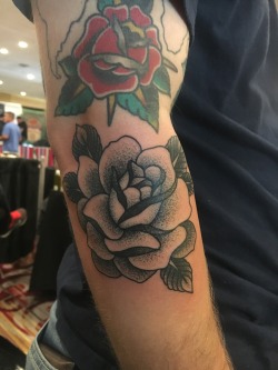 fuckyeahtattoos:  Stippled Rose   David Bruehl Tampa, FL