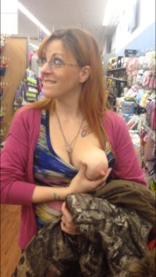 voyeurgirlsoncam:That nipple…