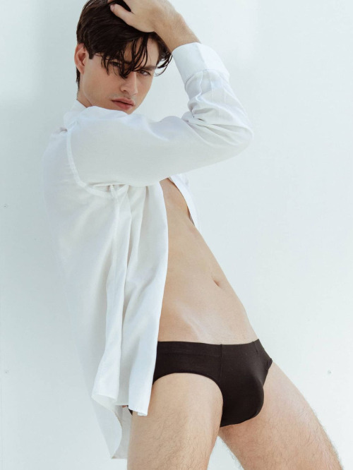 xgv:  Facu Luna photographed by Eclipse Of Tomorrow