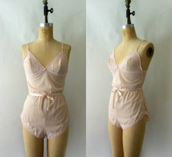 satinworshipper:  1970s pale pink teddy by SweetBeeFinds on Etsy