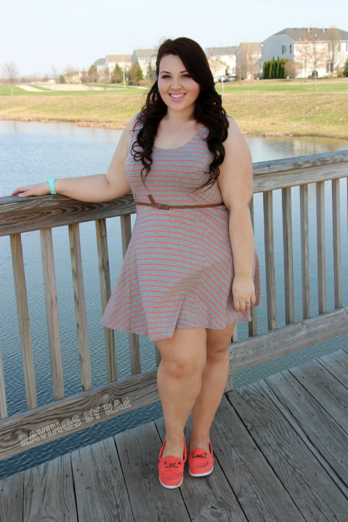 ravingsbyrae:  Outfit of the Day:Â Spring Ready New â€œSpring Readyâ€ OOTD is live onÂ RavingsByRae.comÂ & YouTube.com/RavingsByRae.Â   That smile just melts my heart away.