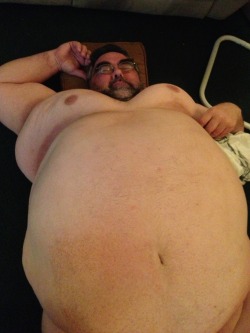 Love it when moobs so big, they push up when laying down