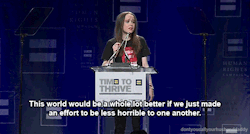 othersleepwalker:  Ellen Page <3 en We Heart It - http://weheartit.com/entry/153787662