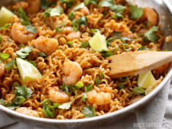 foodffs:  LIME SHRIMP DRAGON NOODLESReally nice recipes. Every