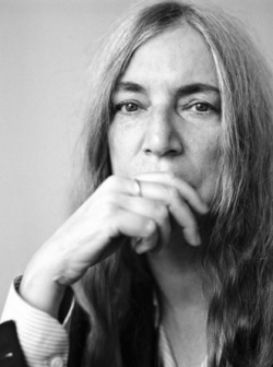 iaintnobodyswhore:  Patti Smith