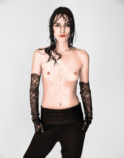 gotcelebsnaked:  Keira Knightley - topless in Interview Magazine