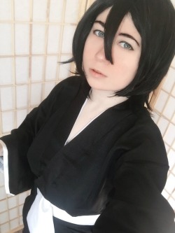 usatame:  #shinigamiSaturday ??? lol have some more Rukia selfies