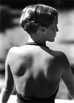  Ruth von Morgen, Berlin 1934 by Marianne Breslauer 