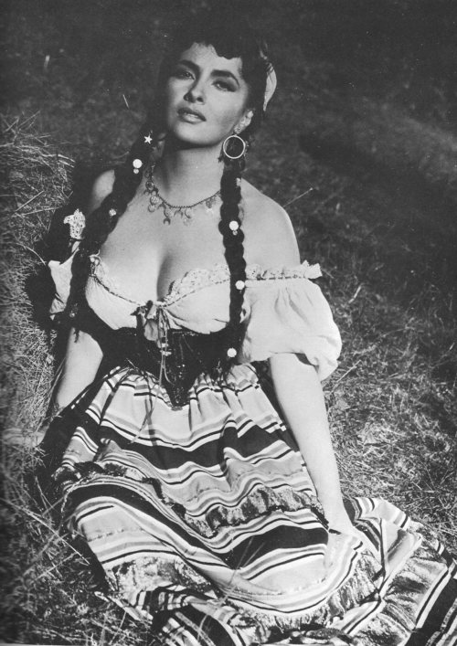 captain-kampari:  Gina Lollobrigida