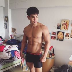 Viva!Asian hunks!