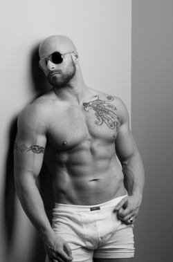 canadian-lumberjack:  Check out the rest of the Hot Canadian