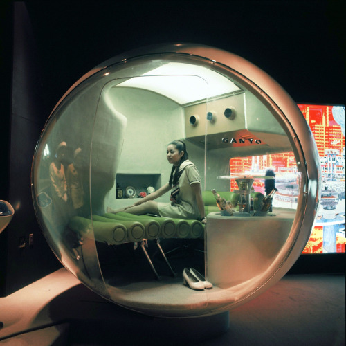 s-h-o-w-a: A ‘Healthy Capsule’ is seen at the Sanyo Pavilion