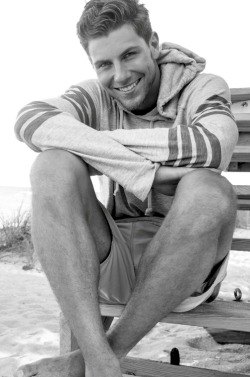 amanthing:  Visit amanthing Hunk Edition BlogWith 9 Different