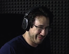 itty-bitty-markipoo:  Yeah what are you talking about this is totally clean out of context you are all thinking about pressing a green button 100 times, right?…right?(x)