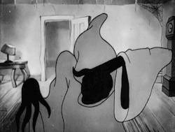 vintagemickeymouse:  The Haunted House (1929) 